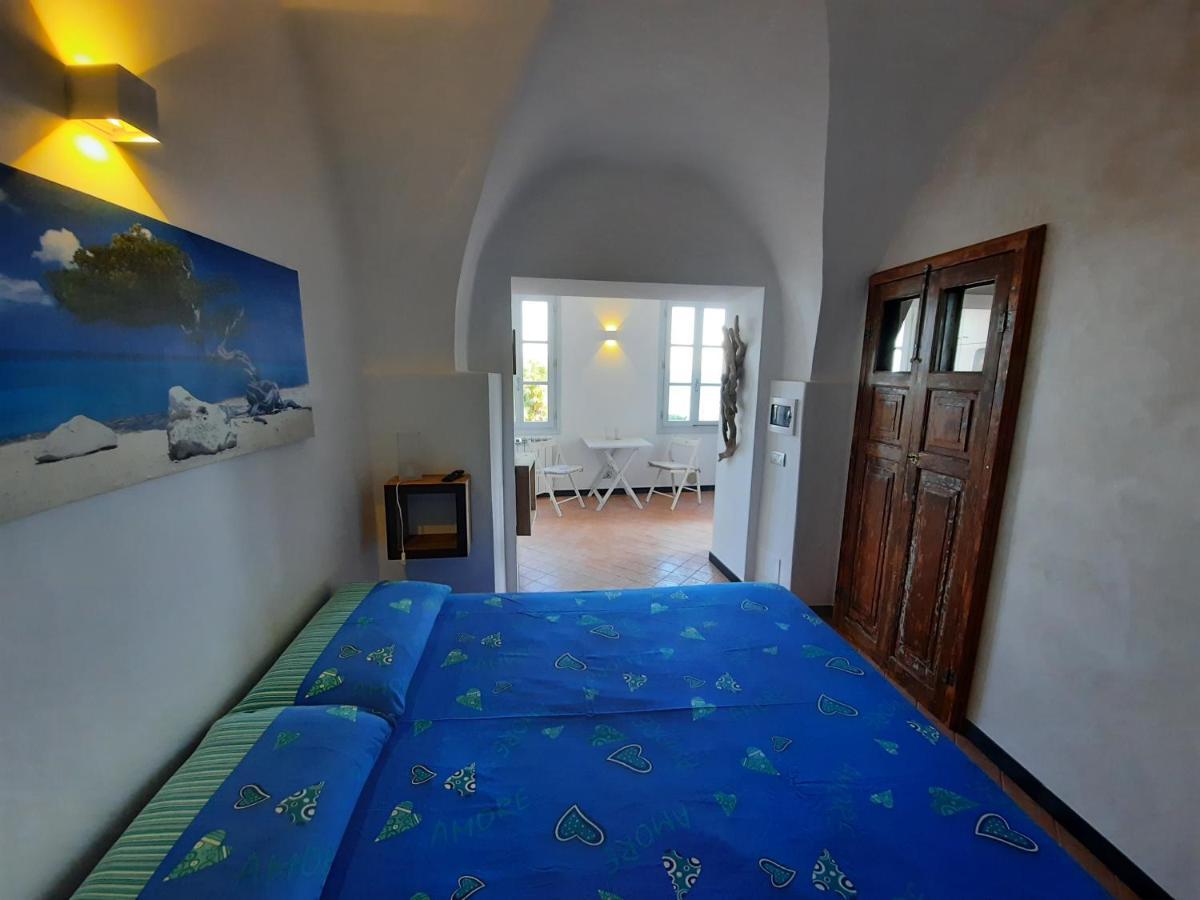 Finestre Sul Mare San Lorenzo al Mare Exterior foto
